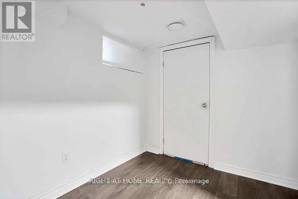 Bsmt - 210 Mary Street N, Oshawa, Ontario  L1G 5C4 - Photo 10 - E12930244
