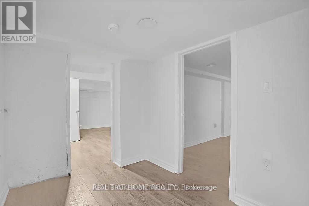 Bsmt - 210 Mary Street N, Oshawa, Ontario  L1G 5C4 - Photo 11 - E12930244