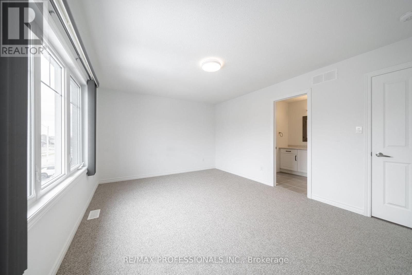 22 Thomas Bird Street, Clarington, Ontario  L1C 7C9 - Photo 33 - E12930270