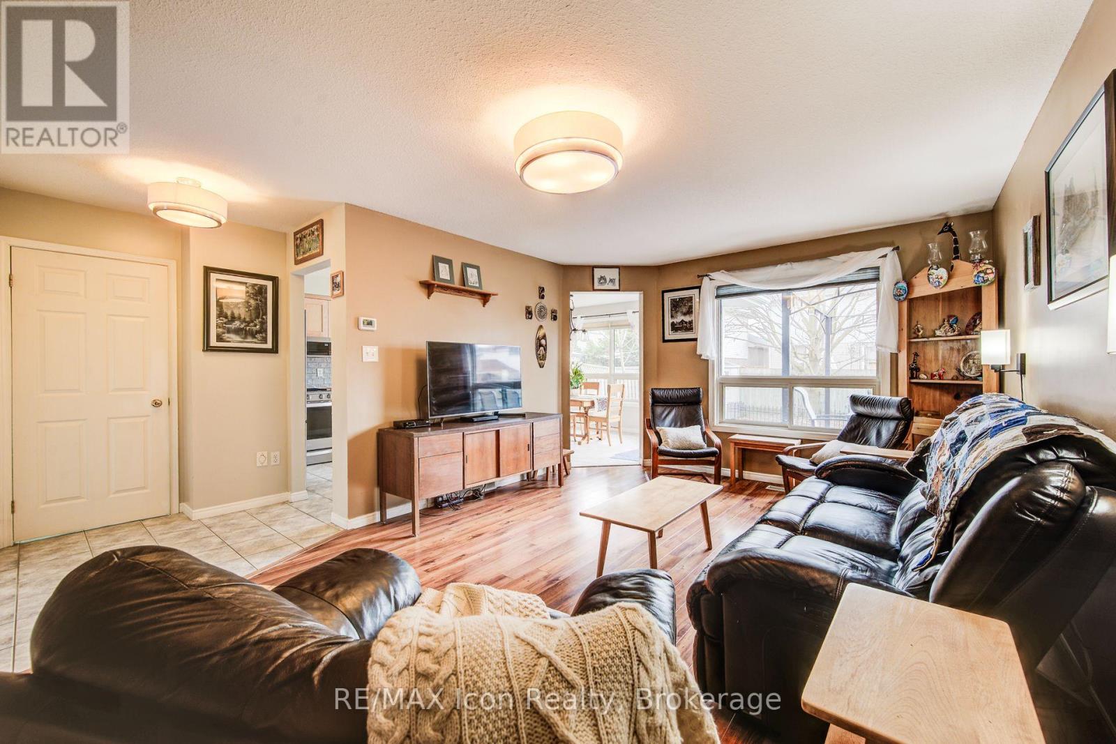 43 Hagan Avenue, Guelph, Ontario  N1E 7B7 - Photo 10 - X12928510