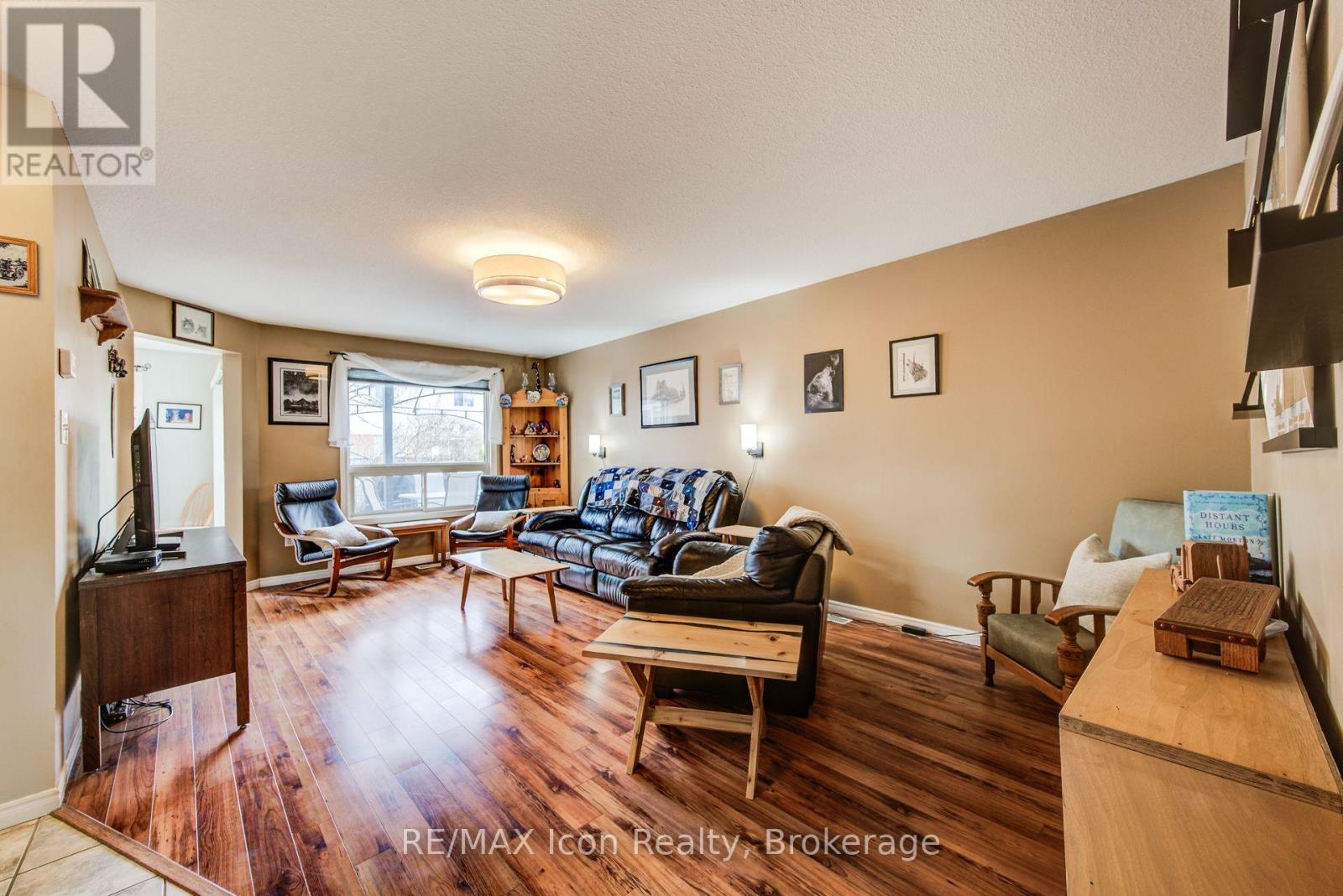 43 Hagan Avenue, Guelph, Ontario  N1E 7B7 - Photo 8 - X12928510