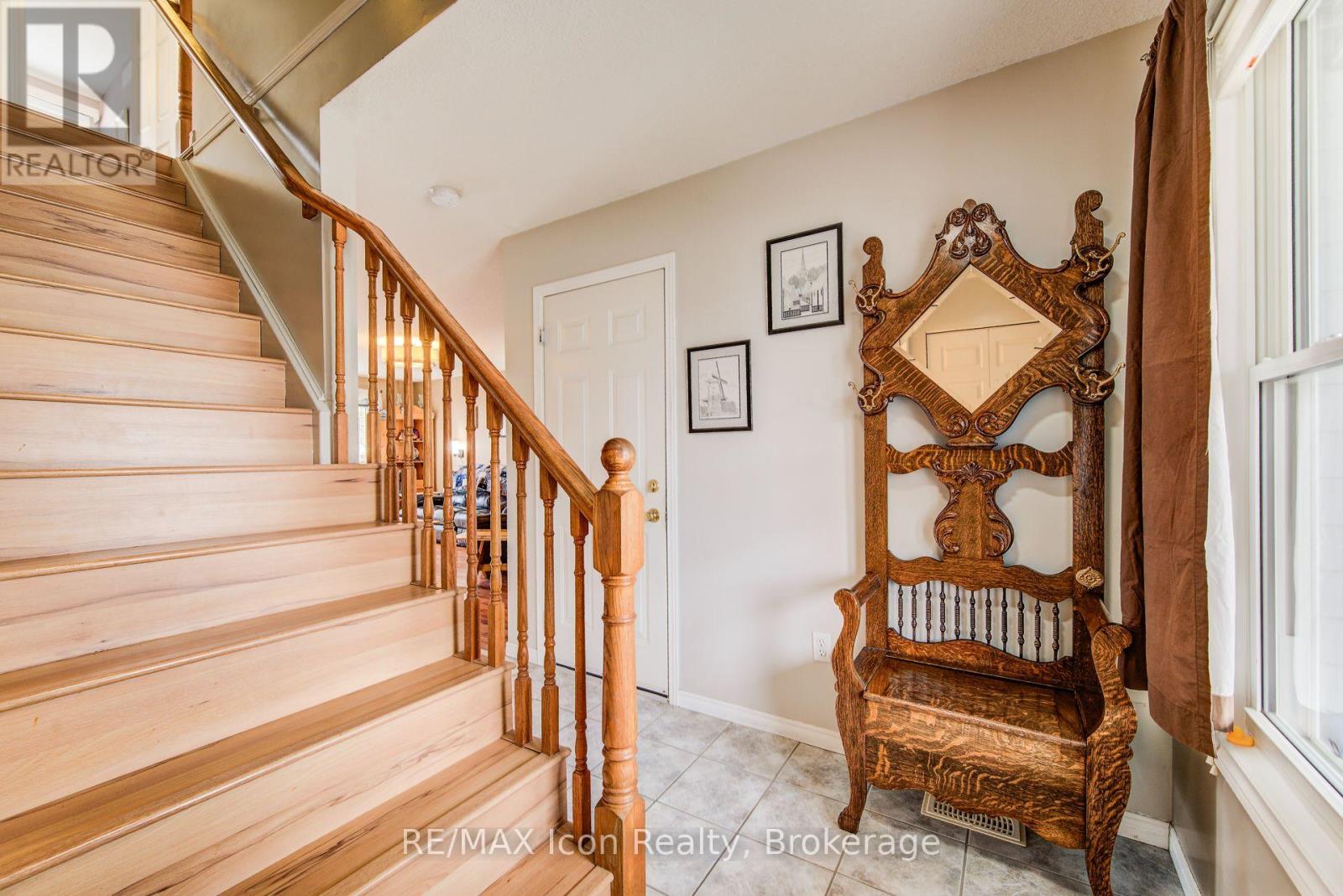 43 Hagan Avenue, Guelph, Ontario  N1E 7B7 - Photo 7 - X12928510