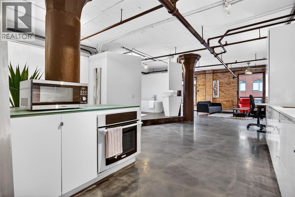 601, 240 11 Avenue Sw, Calgary, Alberta  T2R 0C3 - Photo 3 - A2282335