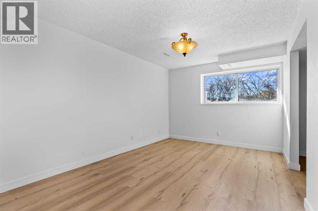 7006a Bowness Road Nw, Calgary, Alberta  T3B 0G4 - Photo 17 - A2292682