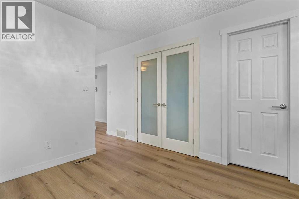 7006a Bowness Road Nw, Calgary, Alberta  T3B 0G4 - Photo 12 - A2292682