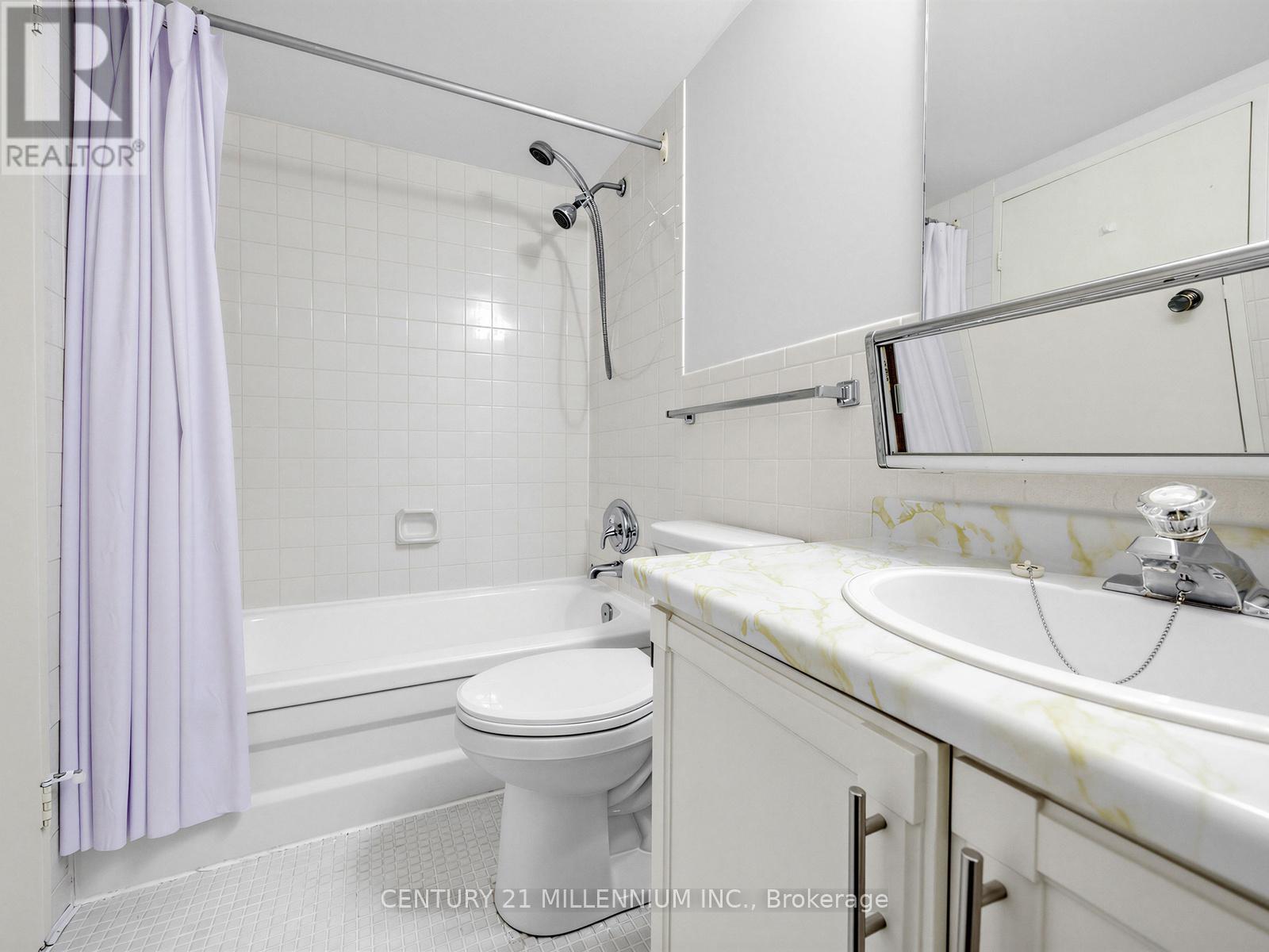 805 - 2130 Weston Road, Toronto, Ontario  M9N 3R9 - Photo 26 - W12930236