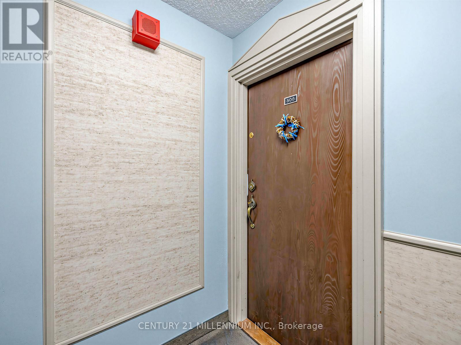 805 - 2130 Weston Road, Toronto, Ontario  M9N 3R9 - Photo 3 - W12930236