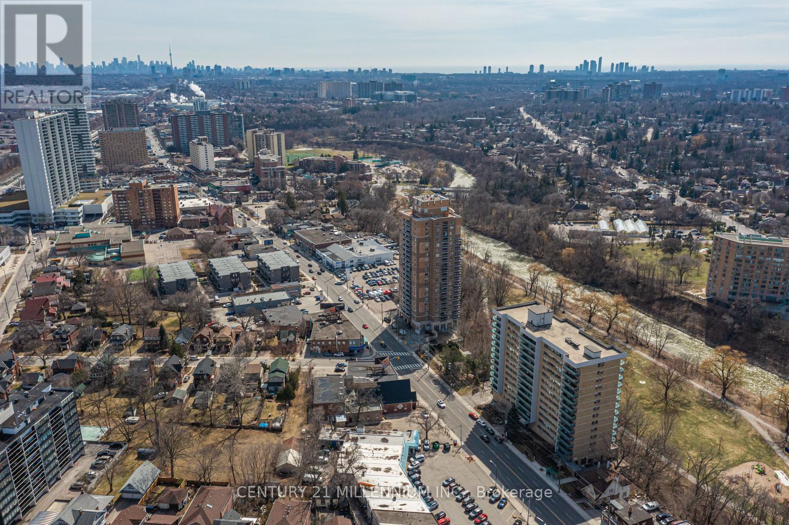 805 - 2130 Weston Road, Toronto, Ontario  M9N 3R9 - Photo 39 - W12930236