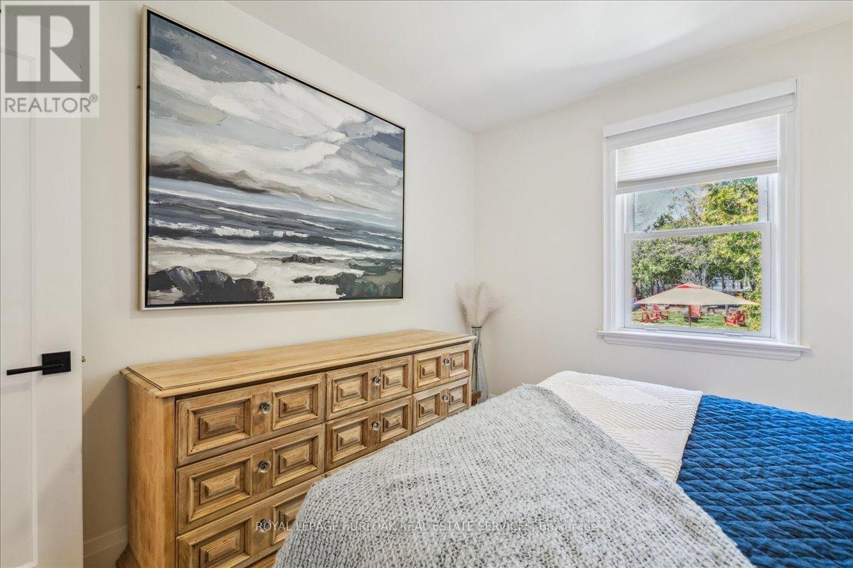 2113 New Street, Burlington, Ontario  L7R 1H7 - Photo 18 - W12930262