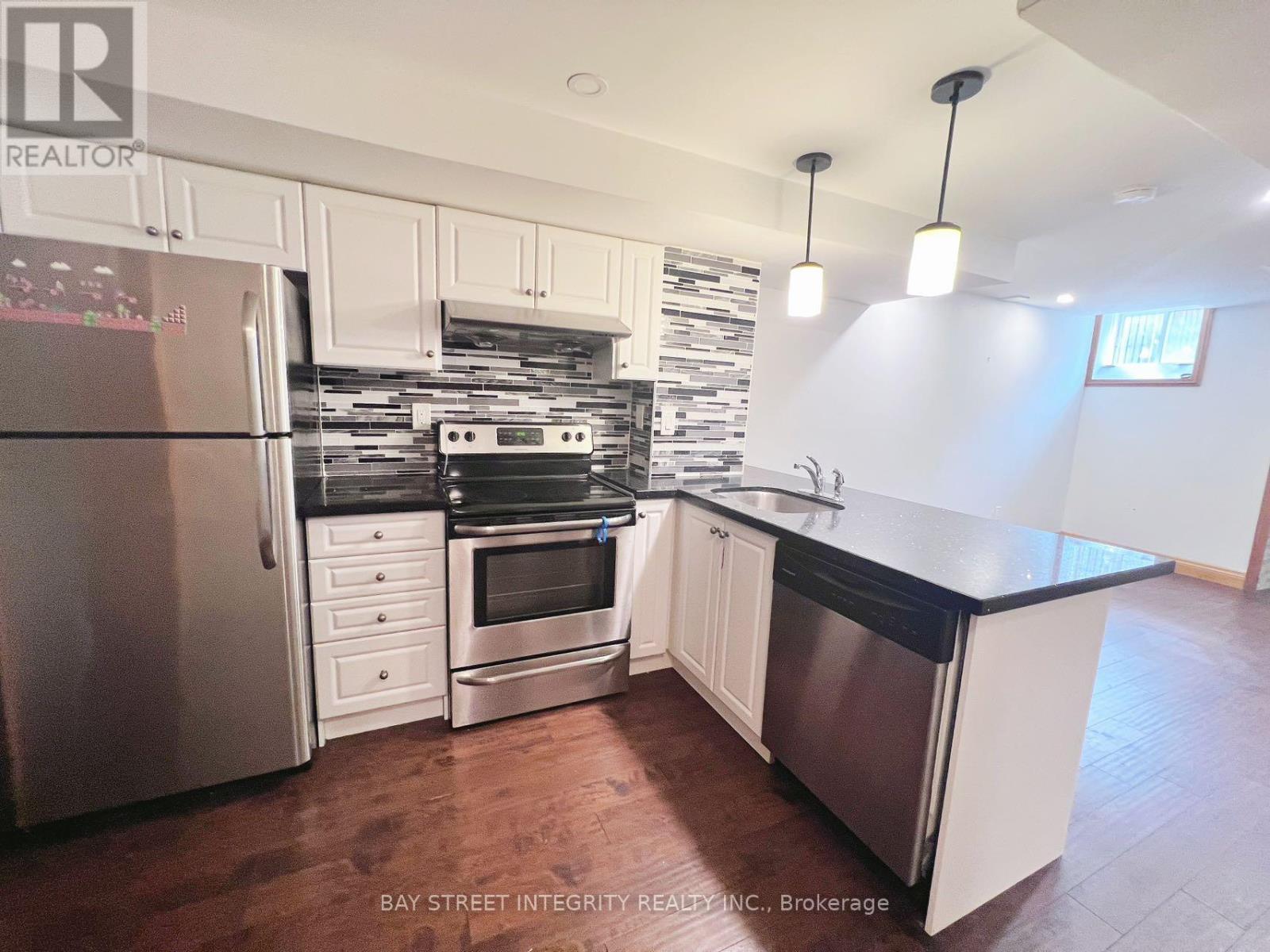 Bsmt-220 Sixteen Mile Drive, Oakville, Ontario  L6M 0T8 - Photo 1 - W12930280