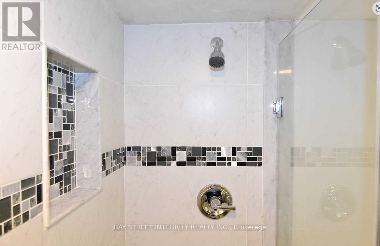 Bsmt-220 Sixteen Mile Drive, Oakville, Ontario  L6M 0T8 - Photo 4 - W12930280