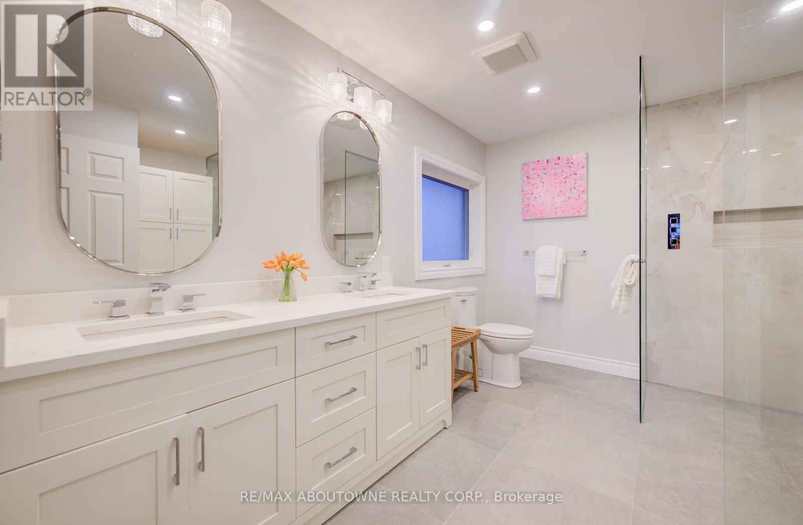 20 Martin Grove Road, Toronto, Ontario  M9B 4J9 - Photo 26 - W12930290