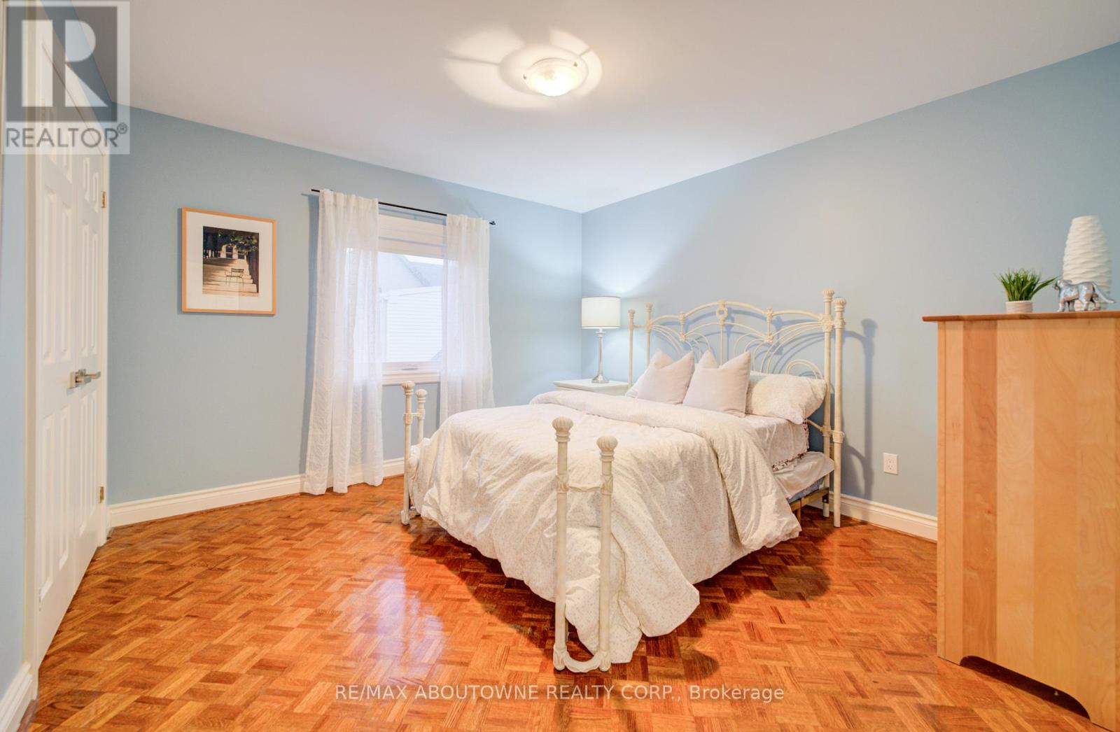 20 Martin Grove Road, Toronto, Ontario  M9B 4J9 - Photo 29 - W12930290