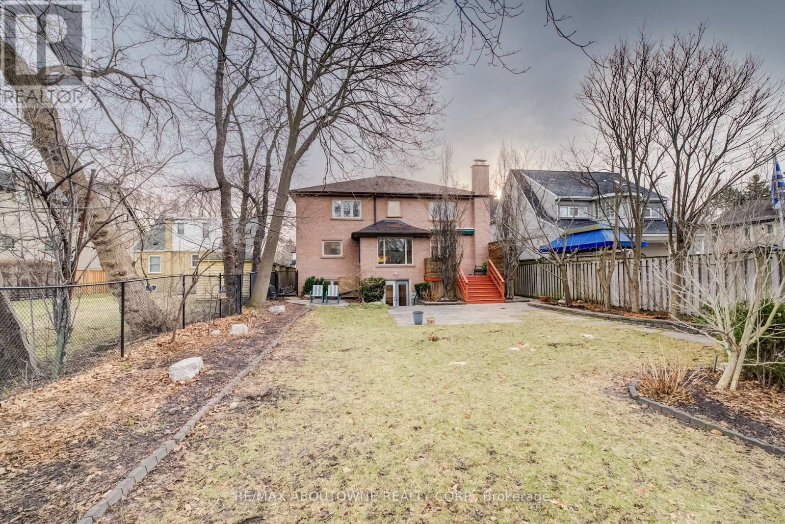 20 Martin Grove Road, Toronto, Ontario  M9B 4J9 - Photo 41 - W12930290