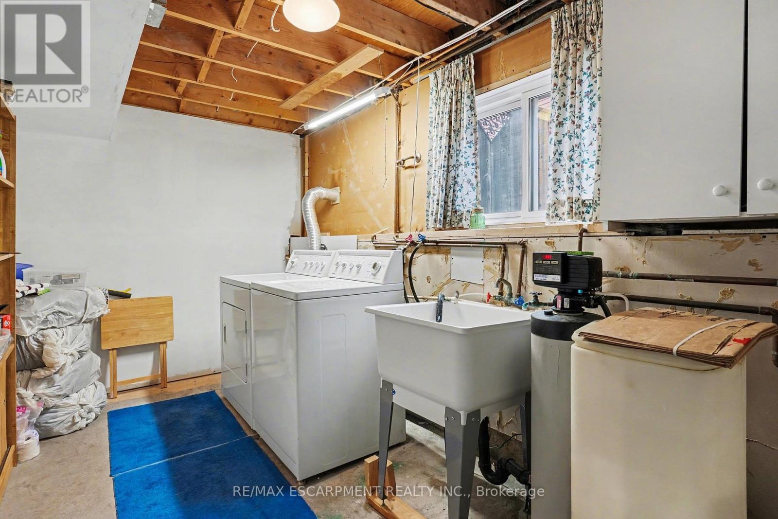 2381 Middlesmoor Crescent, Burlington, Ontario  L7P 3X4 - Photo 21 - W12930300