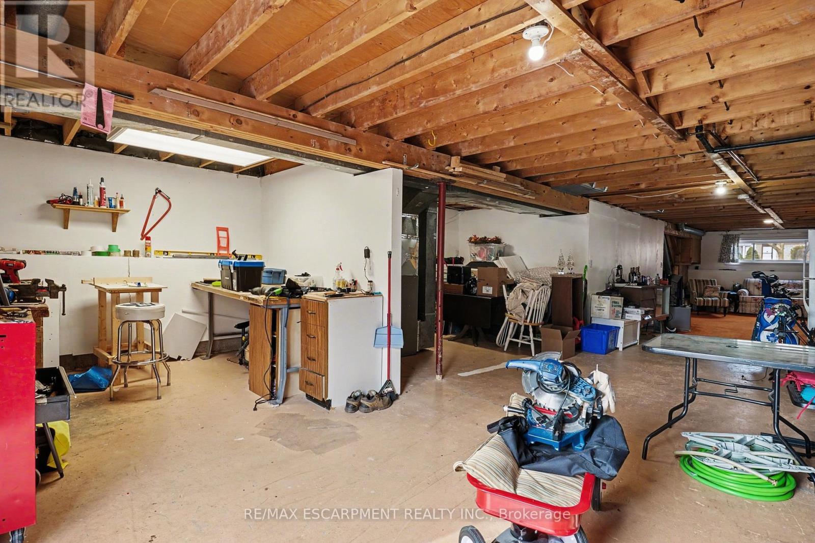 2381 Middlesmoor Crescent, Burlington, Ontario  L7P 3X4 - Photo 22 - W12930300