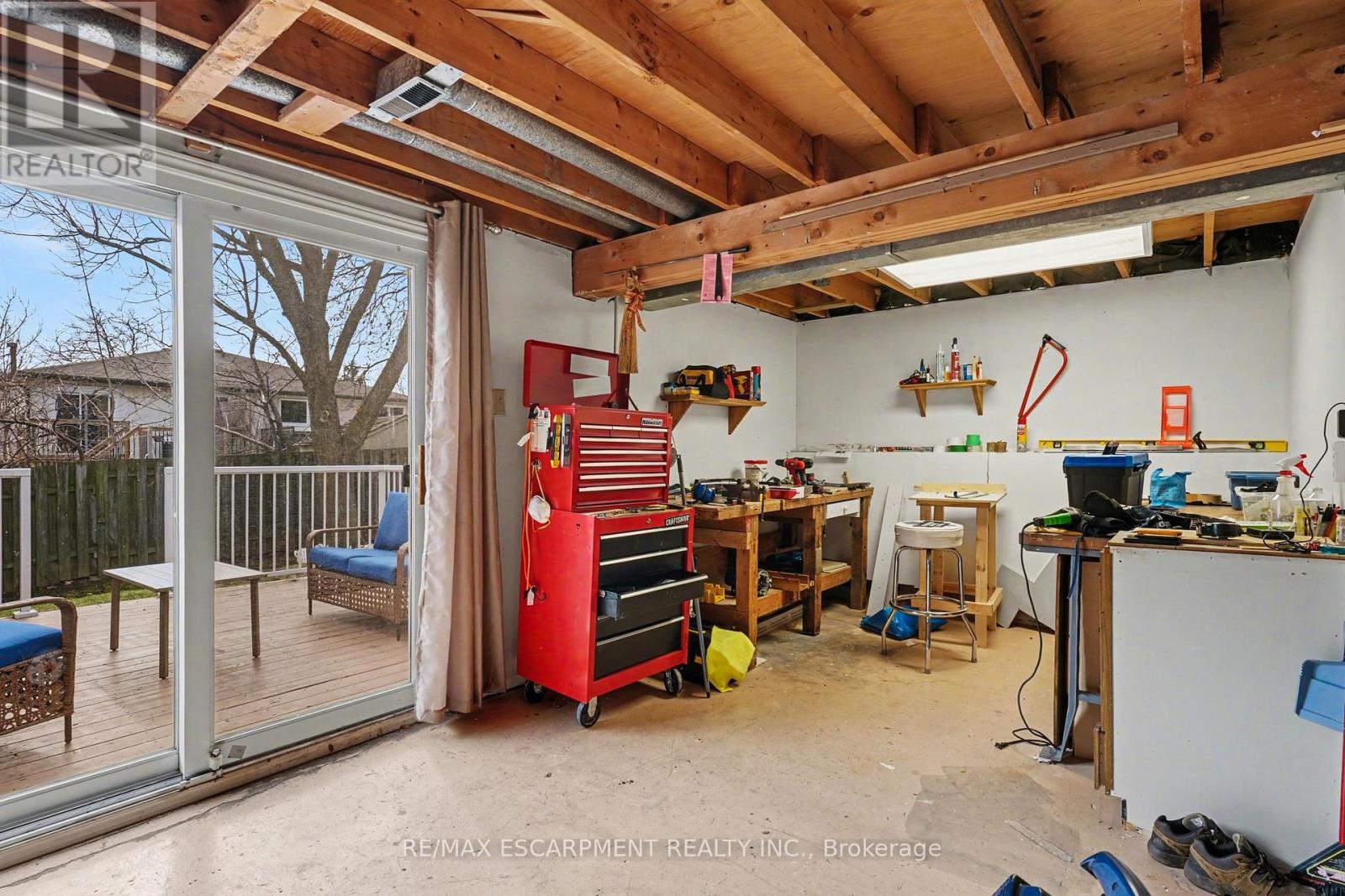 2381 Middlesmoor Crescent, Burlington, Ontario  L7P 3X4 - Photo 23 - W12930300