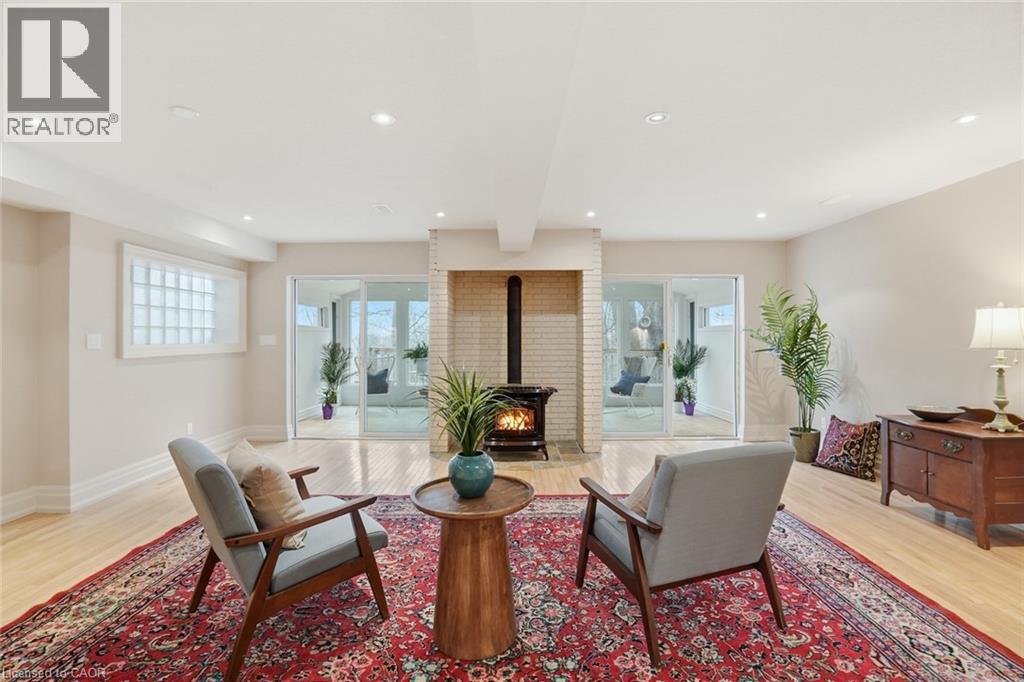 1987 Snake Road, Burlington, Ontario  L7P 4Y1 - Photo 39 - 40815713