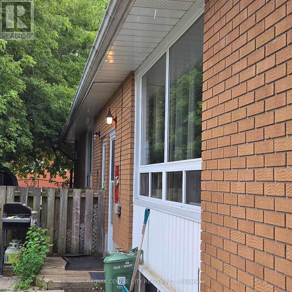 360 Stratton Drive, London East, Ontario  N5W 4Z7 - Photo 23 - X12930336