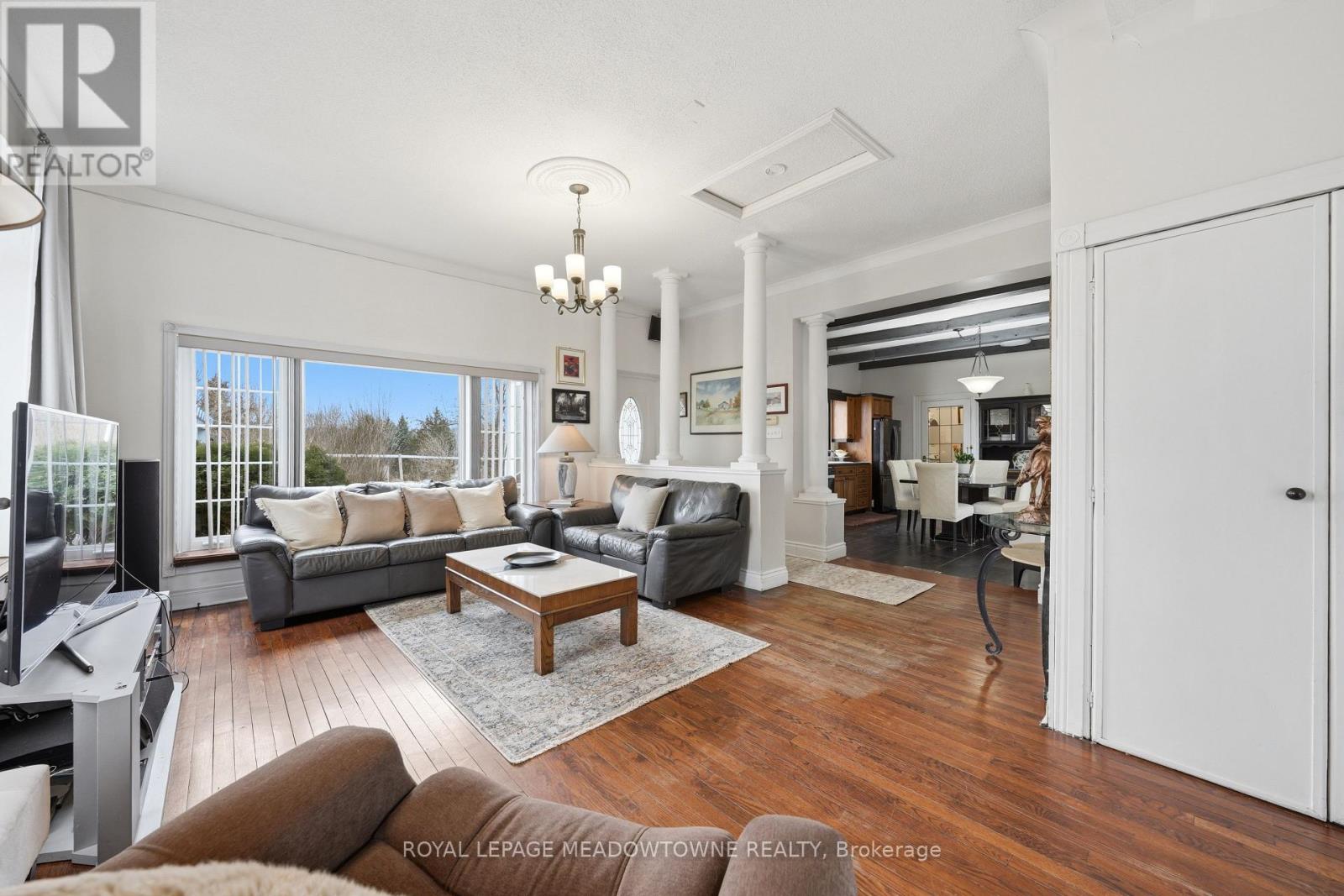 152 Confederation Street, Halton Hills, Ontario  L7G 4S8 - Photo 18 - W12929054