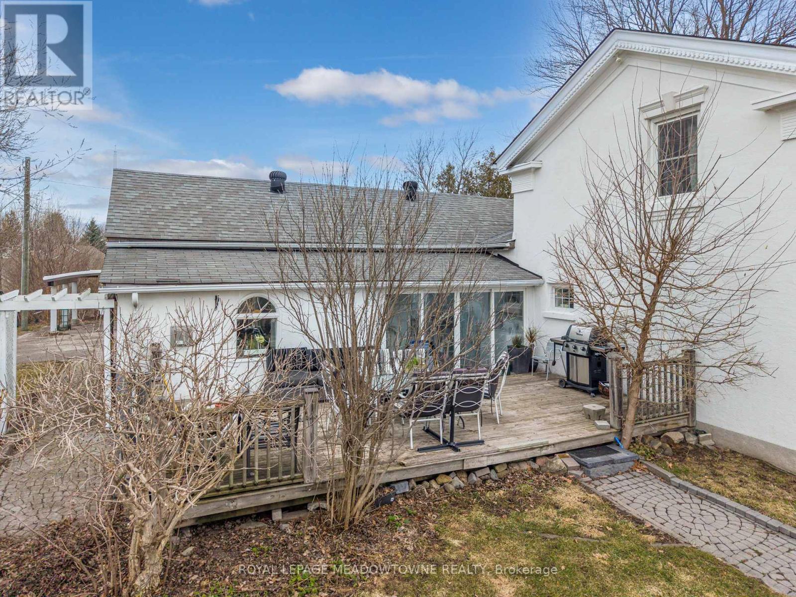 152 Confederation Street, Halton Hills, Ontario  L7G 4S8 - Photo 46 - W12929054