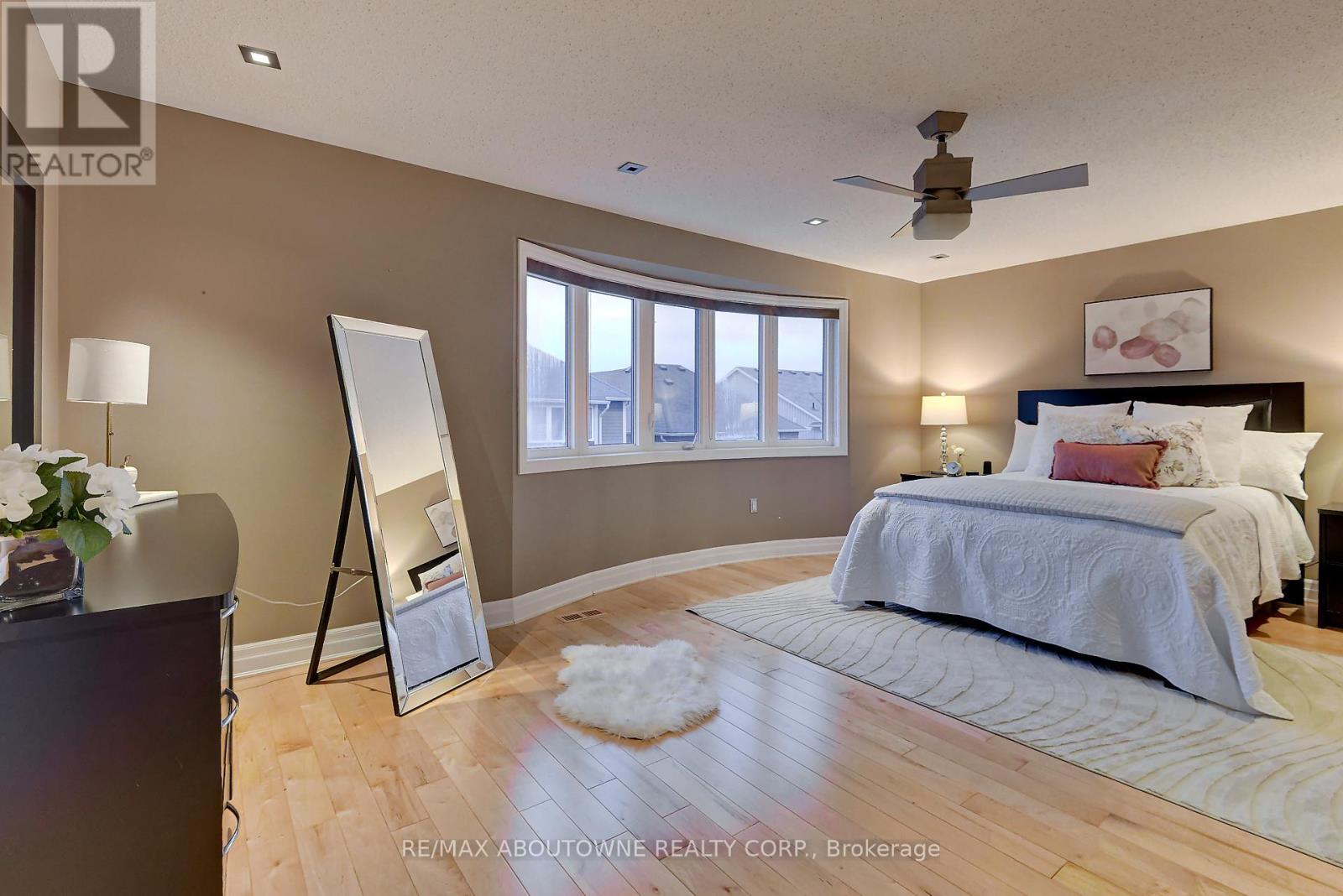 310 Leitch Landing, Milton, Ontario  L9T 7M9 - Photo 24 - W12926544