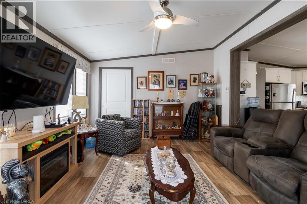 296 West Quarter Townline Road Unit# 11, Harley, Ontario  N0E 1E0 - Photo 6 - 40815075