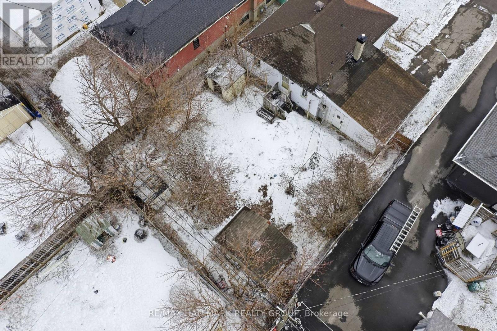 479 Newman Avenue, Ottawa, Ontario  K1K 1N8 - Photo 11 - X12930310