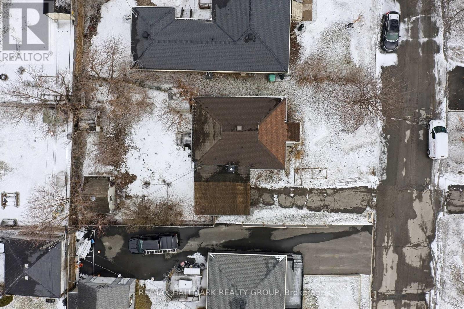 479 Newman Avenue, Ottawa, Ontario  K1K 1N8 - Photo 12 - X12930310