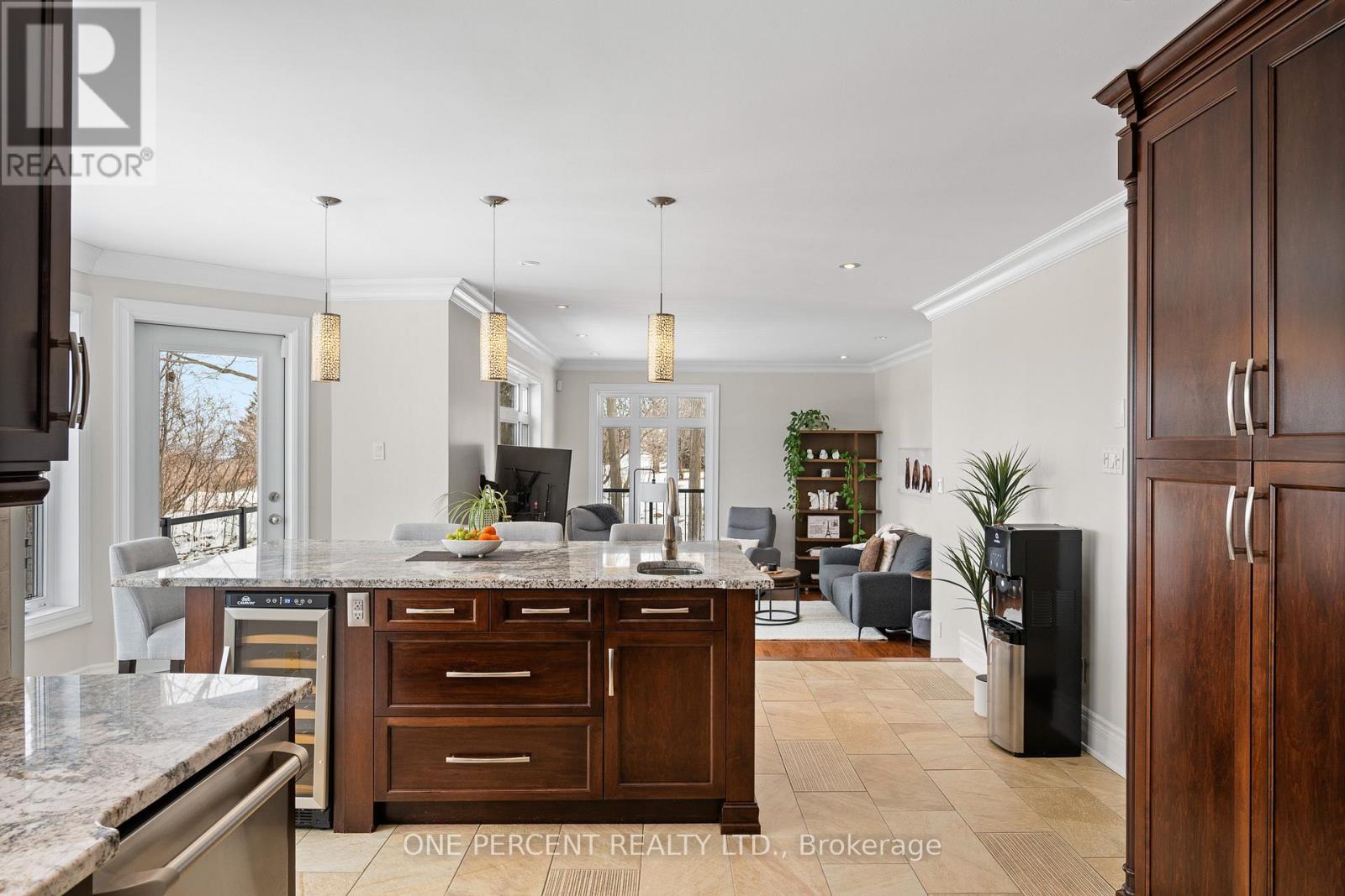 975 Fieldown Street, Ottawa, Ontario  K4C 1B9 - Photo 16 - X12930328