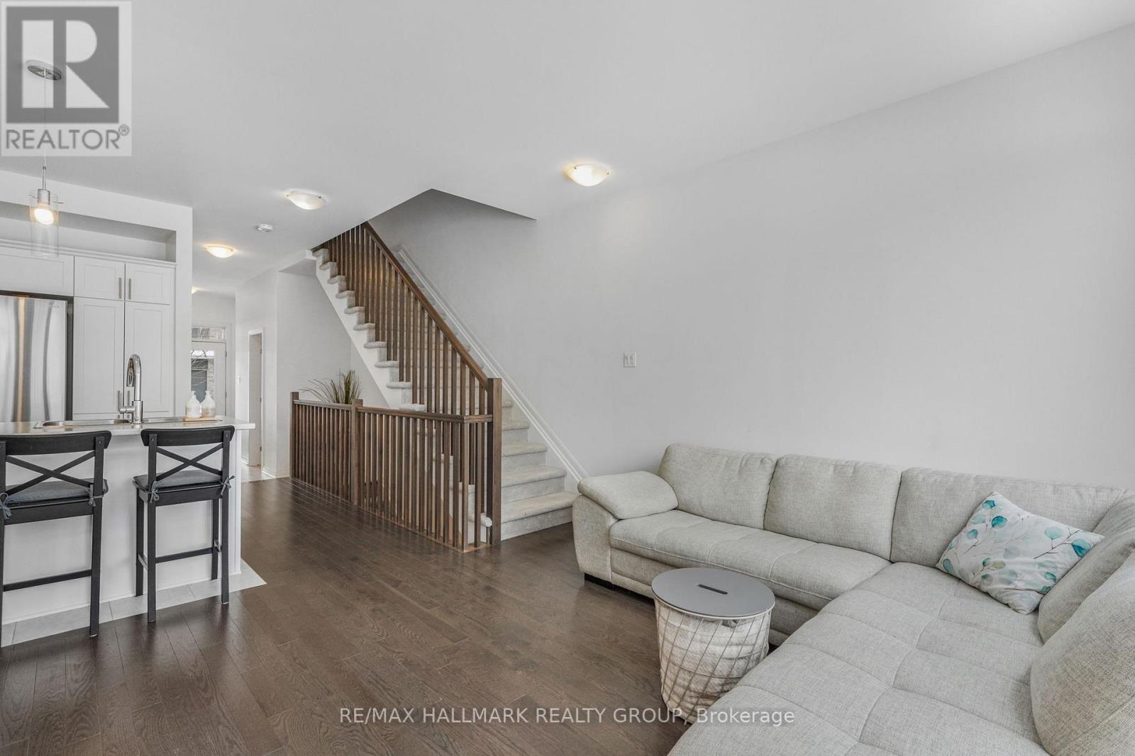 129 Turquoise Street, Clarence-Rockland, Ontario  K4K 0L6 - Photo 14 - X12930330