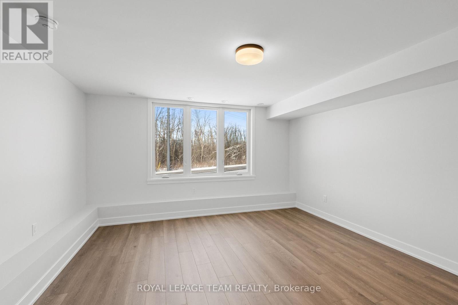 2 - 1108 Moore Street, Brockville, Ontario  K6V 0H2 - Photo 14 - X12930390