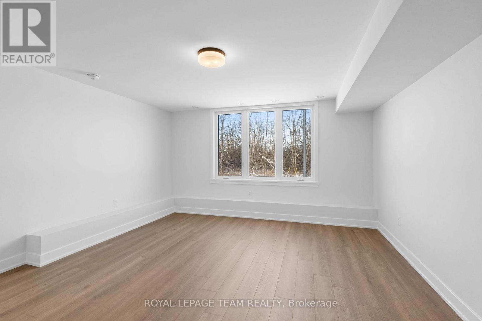 2 - 1108 Moore Street, Brockville, Ontario  K6V 0H2 - Photo 16 - X12930390