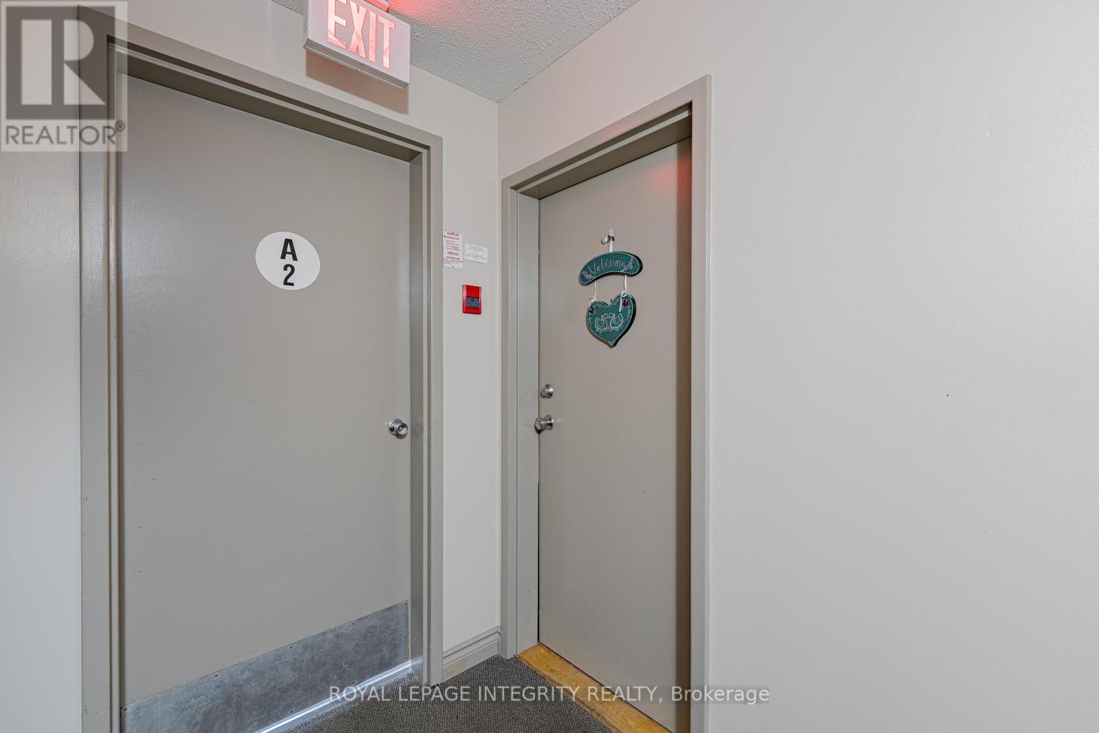 5 - 400 Fenerty Court, Ottawa, Ontario  K2L 3A9 - Photo 5 - X12930392