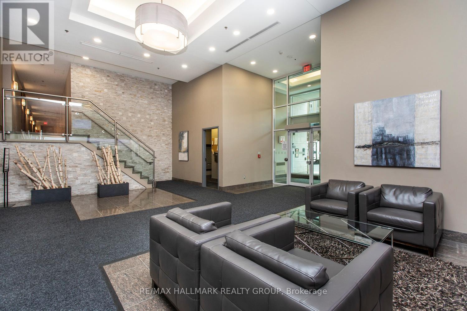 807 - 238 Besserer Street, Ottawa, Ontario  K1N 6B1 - Photo 32 - X12930402