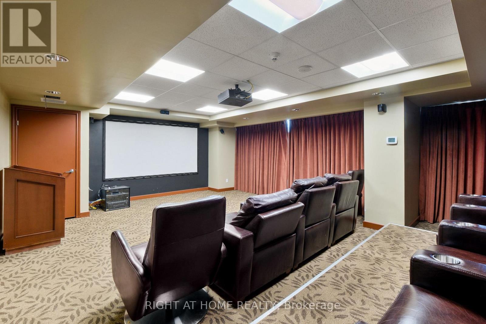 2302 - 234 Rideau Street, Ottawa, Ontario  K1N 0A9 - Photo 32 - X12930426