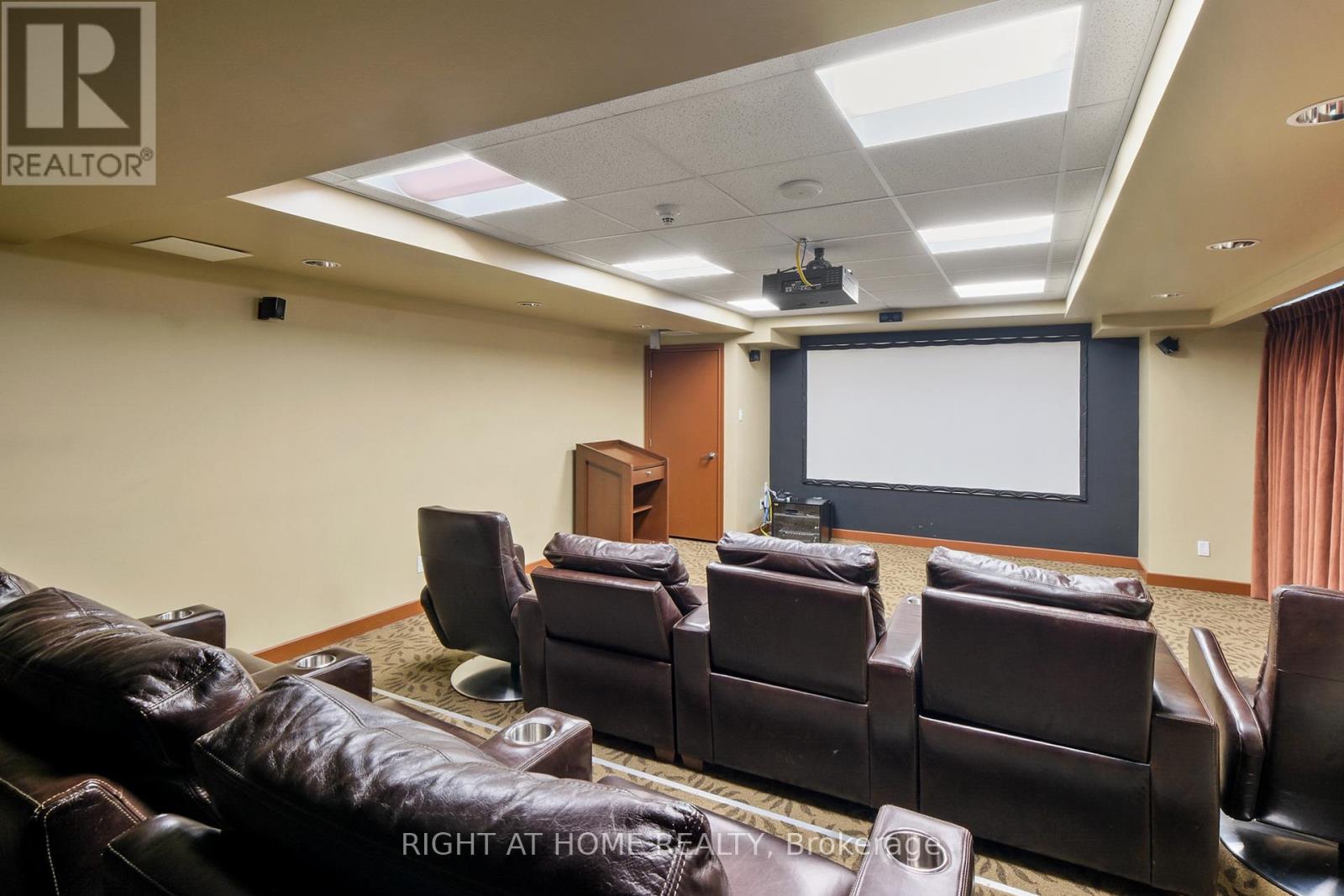 2302 - 234 Rideau Street, Ottawa, Ontario  K1N 0A9 - Photo 33 - X12930426