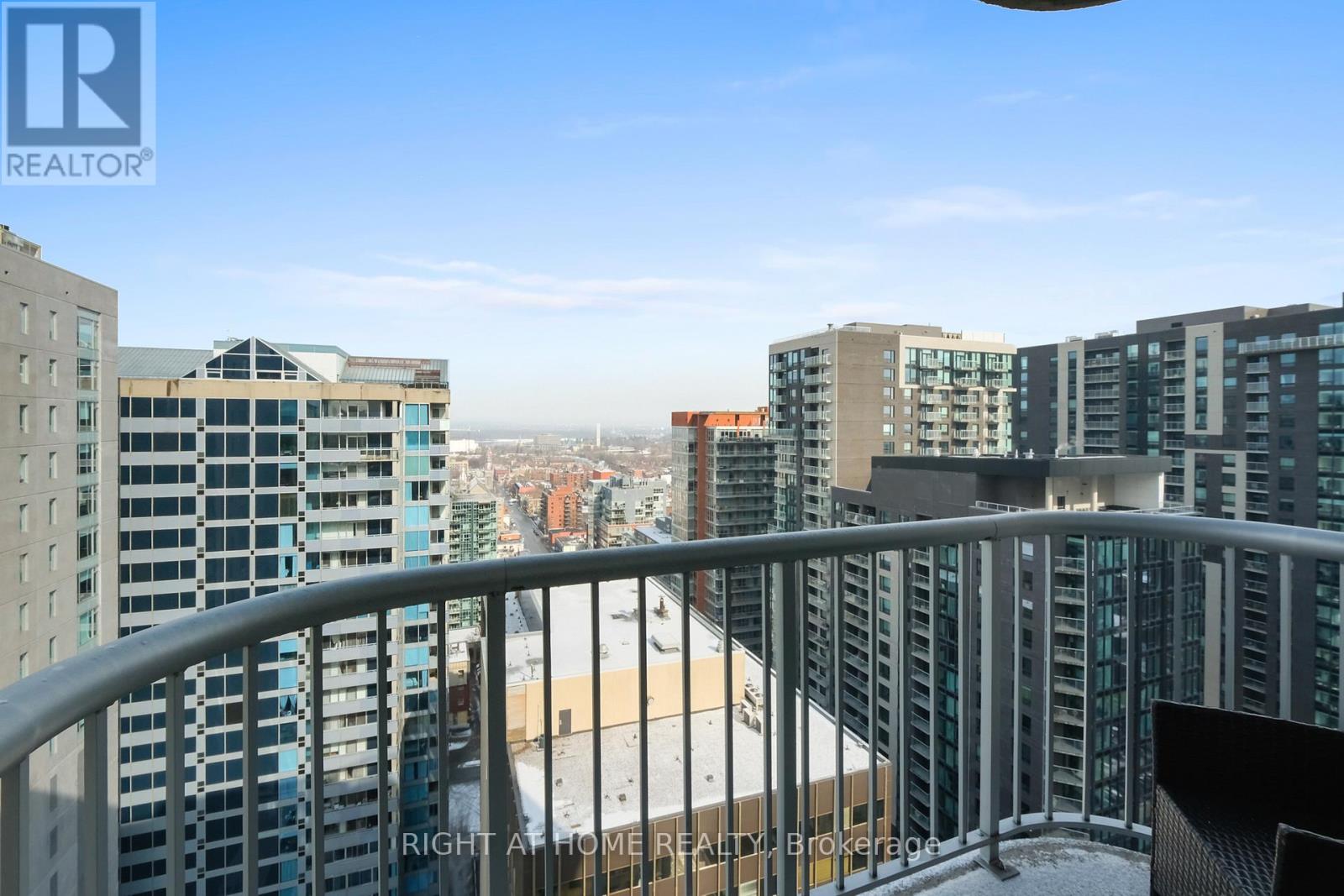 2302 - 234 Rideau Street, Ottawa, Ontario  K1N 0A9 - Photo 39 - X12930426