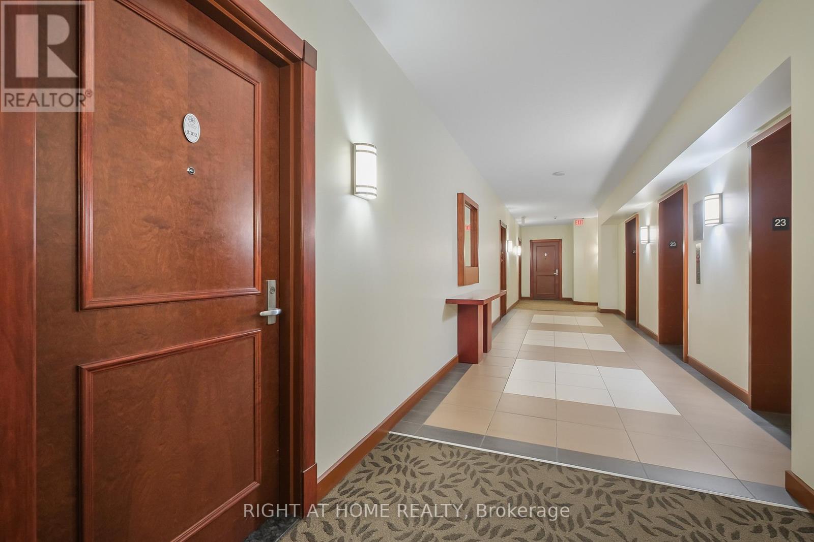 2302 - 234 Rideau Street, Ottawa, Ontario  K1N 0A9 - Photo 7 - X12930426