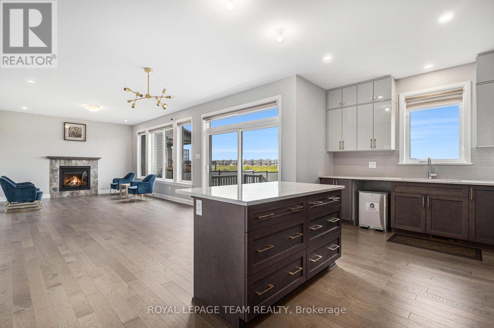 659 Parkview Terrace, Russell, Ontario  K4R 0C7 - Photo 8 - X12930456