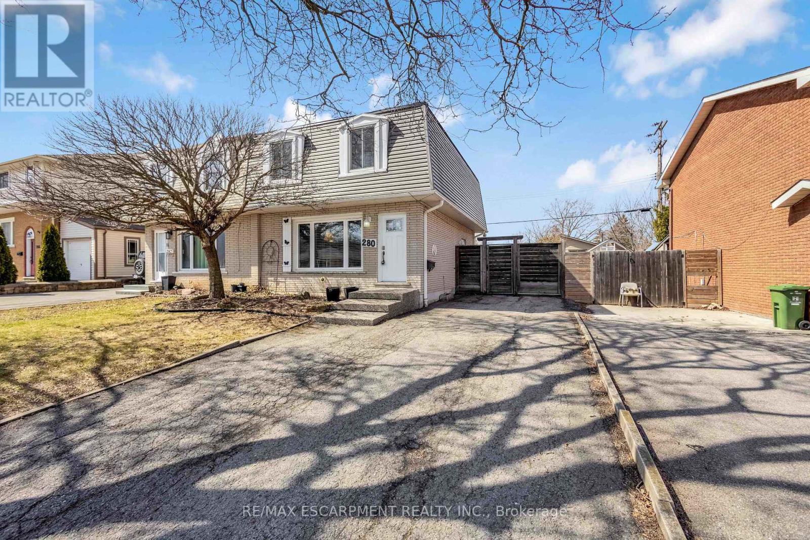 280 Quigley Street, Hamilton, Ontario  L8K 5N1 - Photo 3 - X12930294