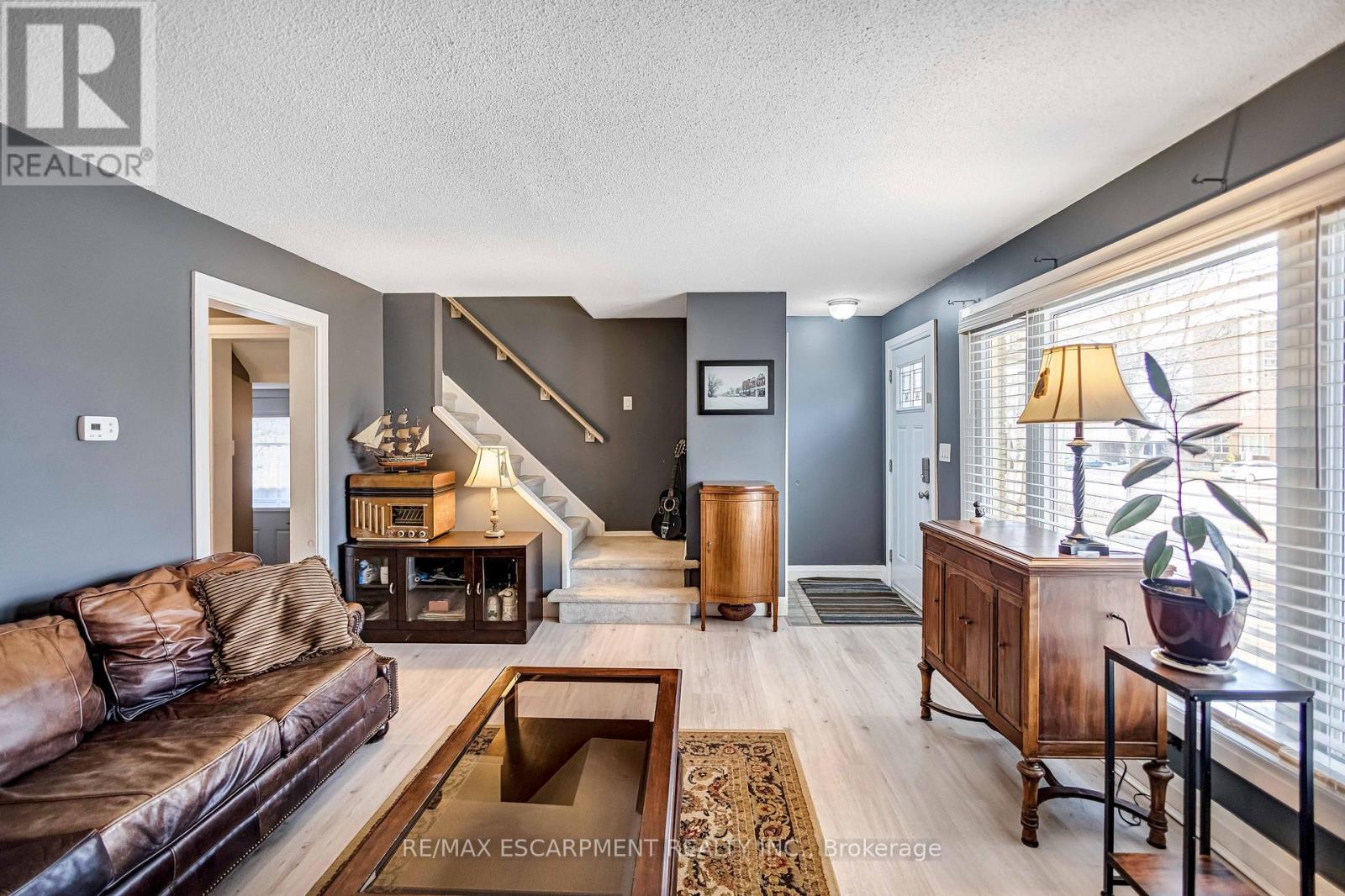 280 Quigley Street, Hamilton, Ontario  L8K 5N1 - Photo 8 - X12930294