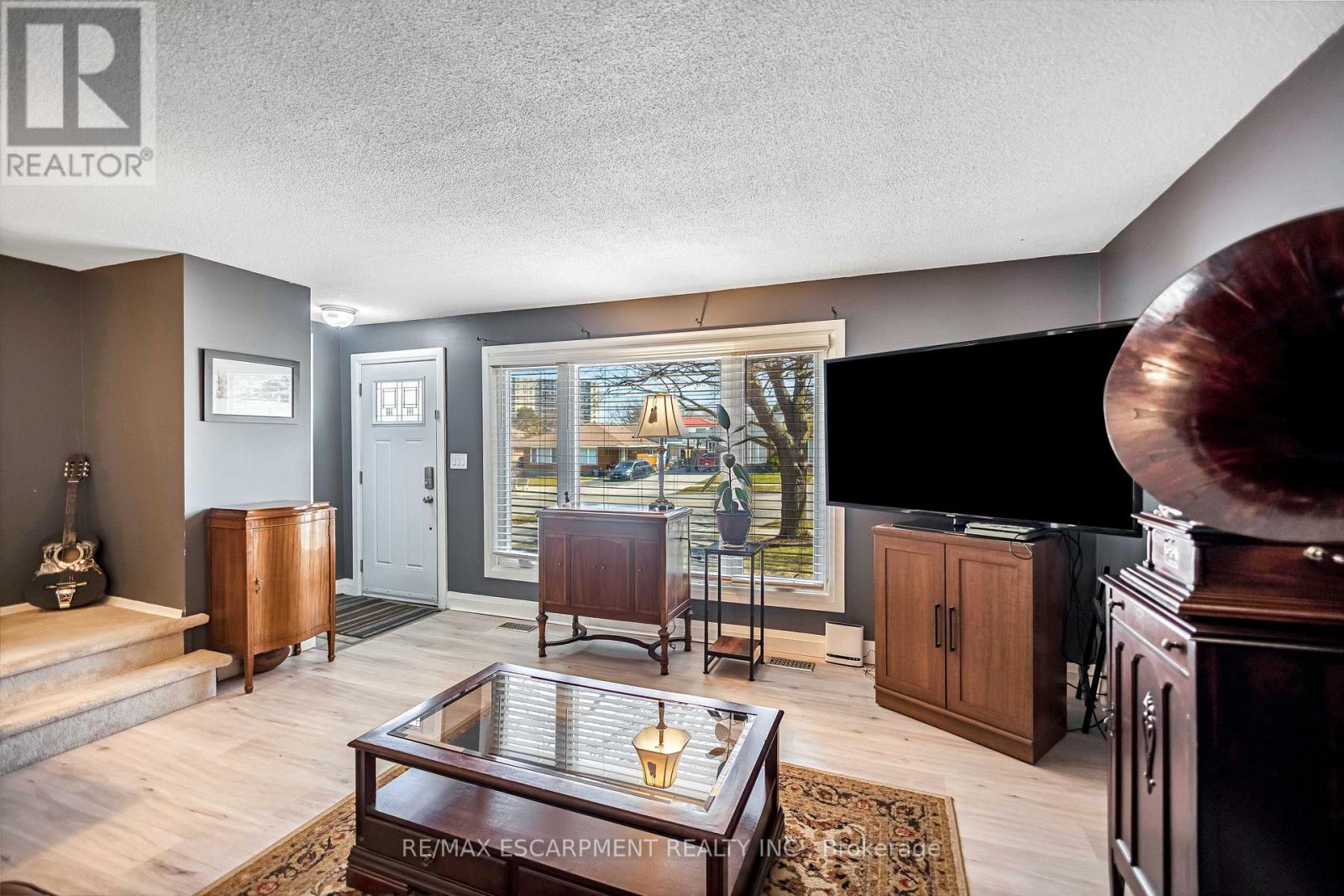 280 Quigley Street, Hamilton, Ontario  L8K 5N1 - Photo 9 - X12930294