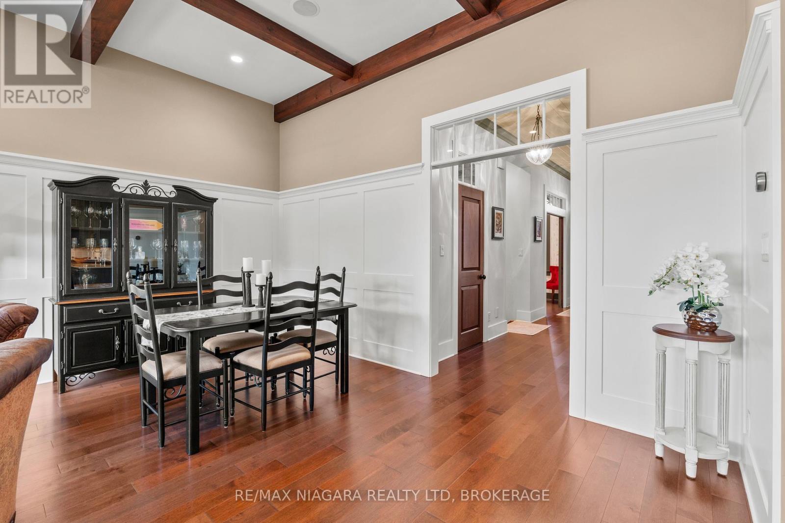 13 Colonel Cohoe Street, Niagara-On-The-Lake, Ontario  L0S 1J0 - Photo 16 - X12930314