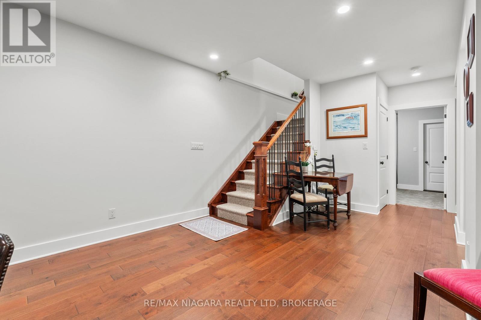 13 Colonel Cohoe Street, Niagara-On-The-Lake, Ontario  L0S 1J0 - Photo 25 - X12930314