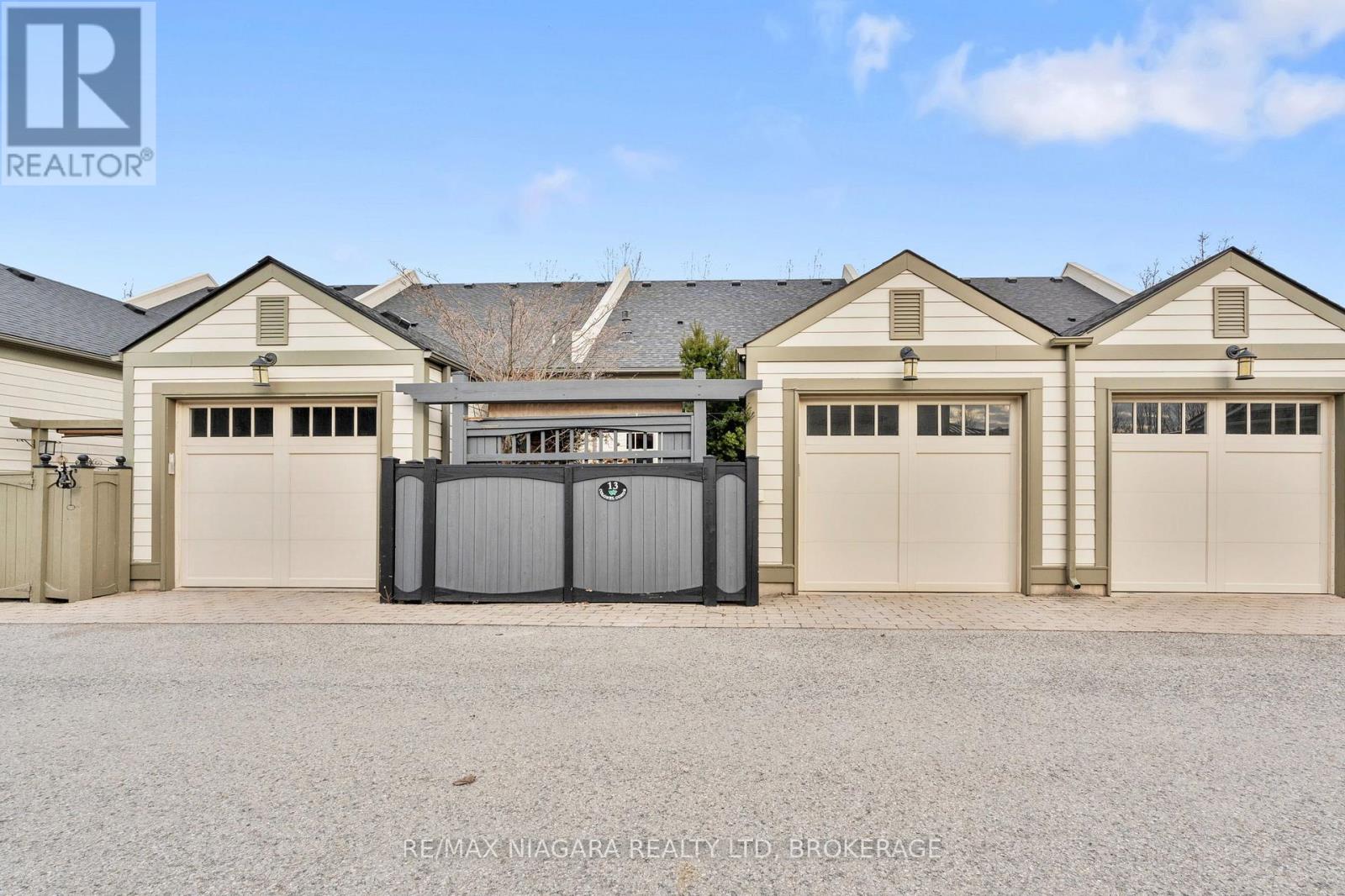 13 Colonel Cohoe Street, Niagara-On-The-Lake, Ontario  L0S 1J0 - Photo 3 - X12930314