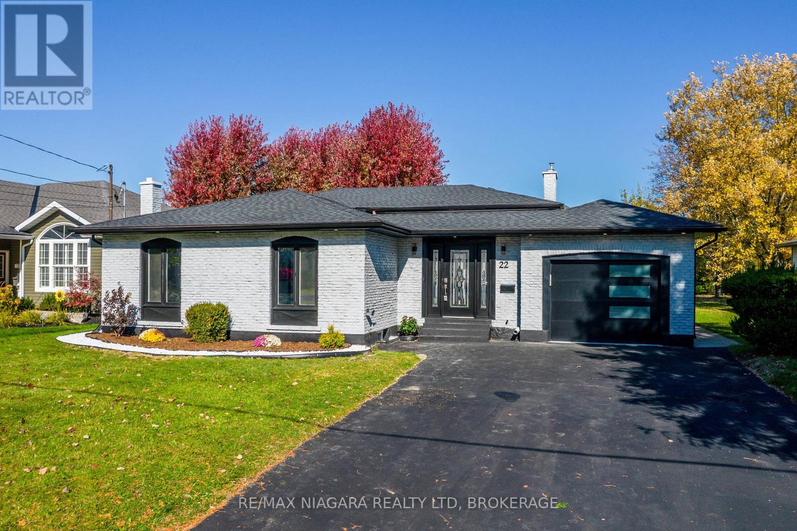 LOWER - 22 CHANTLER ROAD, Welland, Ontario