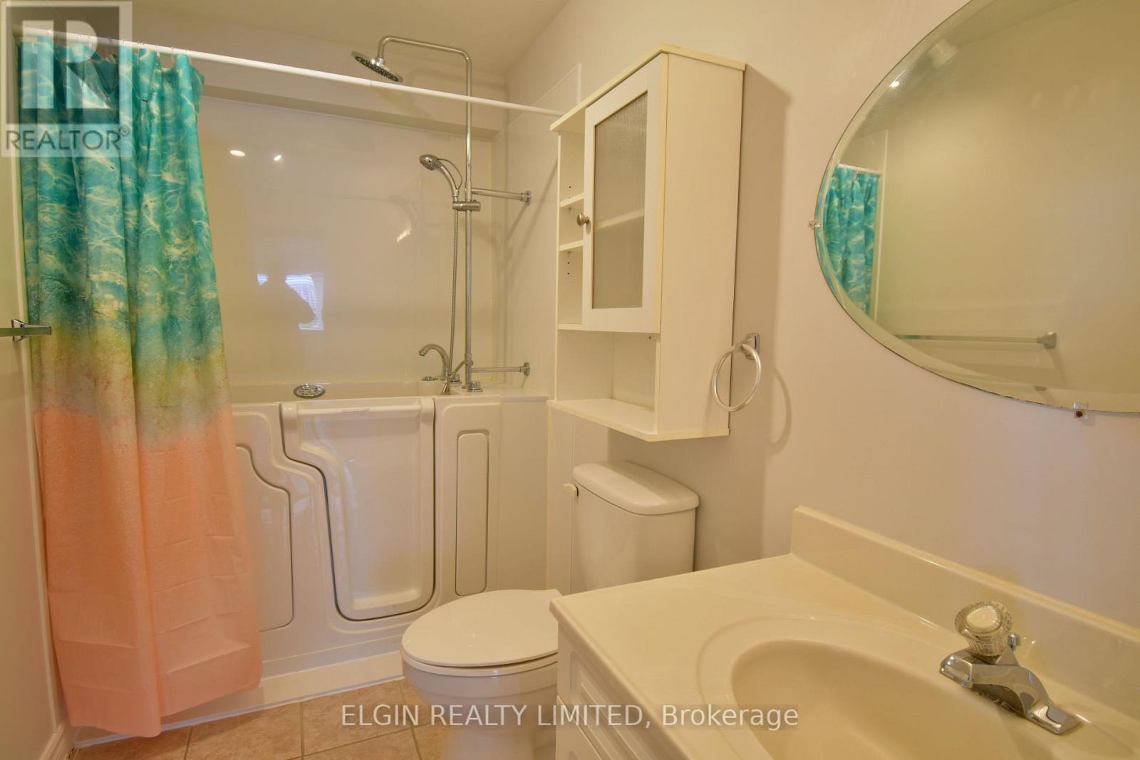 578 Wellington Street, St. Thomas, Ontario  N5R 6E1 - Photo 27 - X12756538