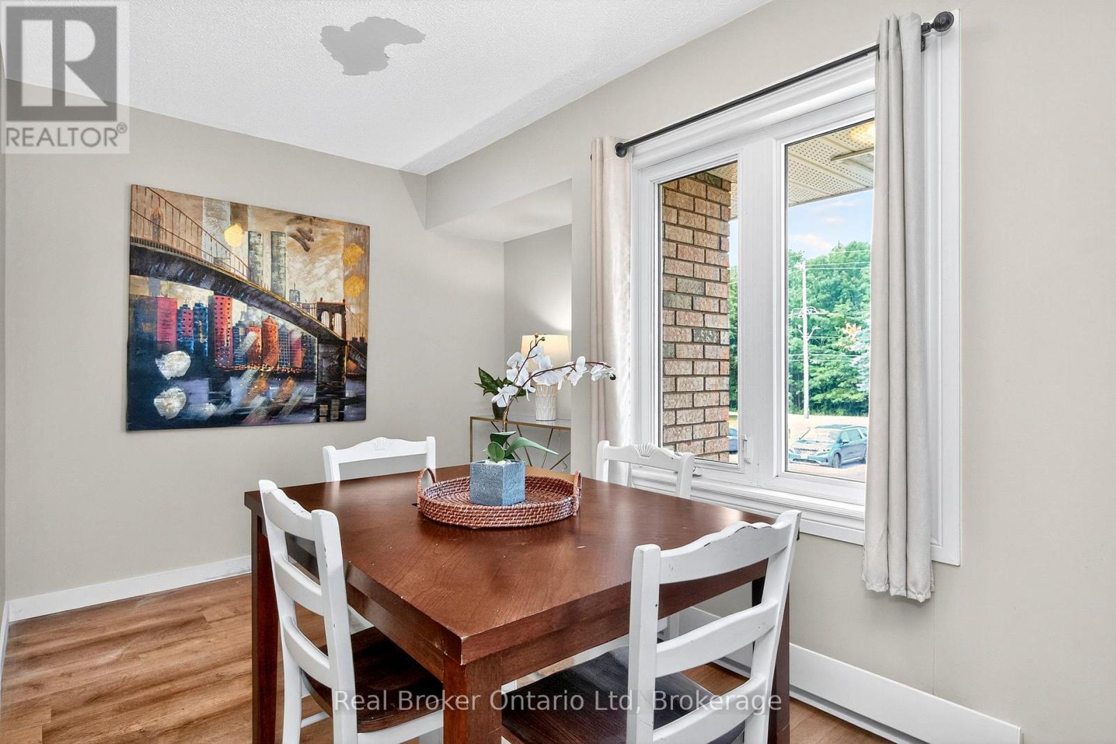 2 - 159 Church Street, Penetanguishene, Ontario L9M 1E4 - Photo 4 - S12930400