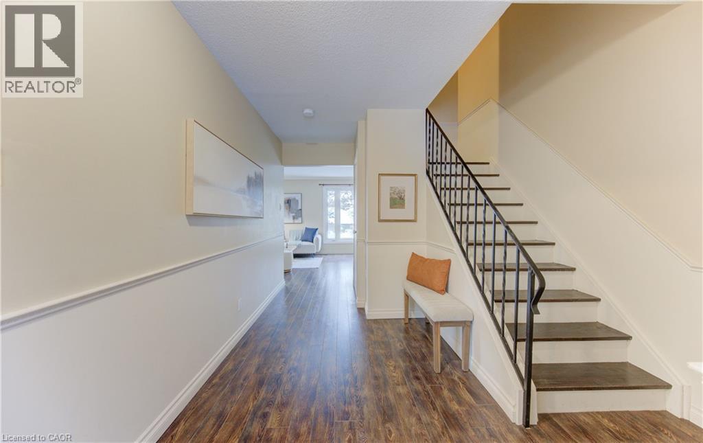 88 Mcdougall Road Unit# F, Waterloo, Ontario N2L 5C5 - Photo 3 - 40814069